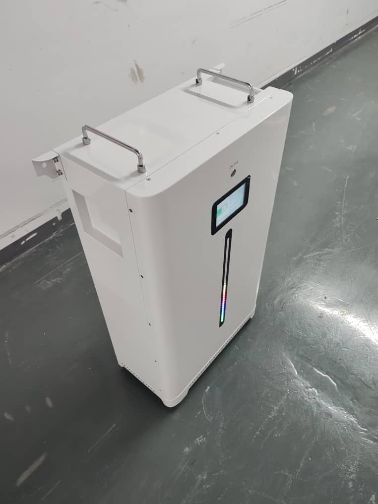 51.2V-320Ah Wall-mounted battery storage with touch screen 16kwh MineDSun