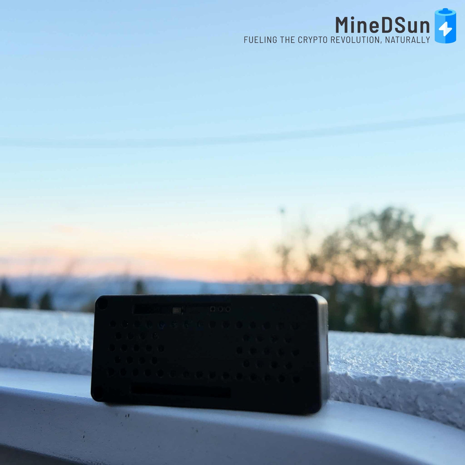 Lucky Miner compact hobby miner